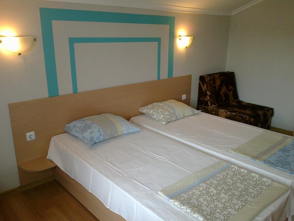 Guest Rooms Rusalka Kranevo Exterior photo