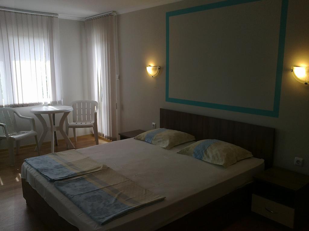 Guest Rooms Rusalka Kranevo Exterior photo